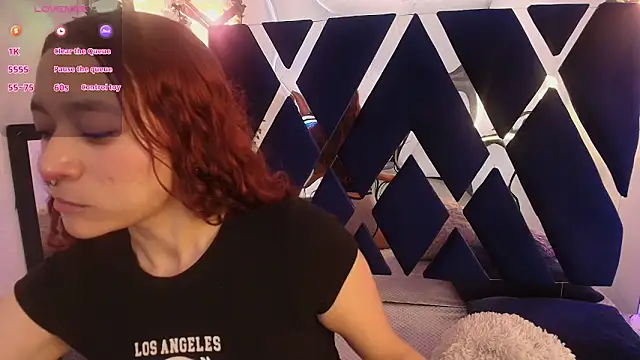 Snapshot of charlotte_bluee chatting on September 20, 12:06 pm charlotte bluee online show from September 20, 12:06 pm