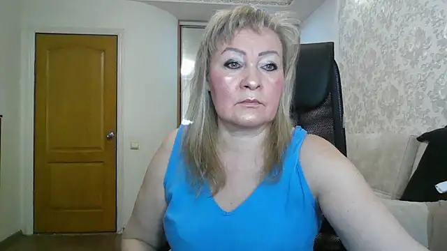 Victoria secrets  online show from November 25, 5:18 am