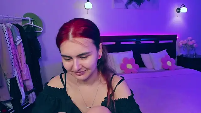 Snapshot of GabriellaMays chatting on March 12, 5:13 am GabriellaMays online show from March 12, 5:13 am