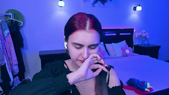 Snapshot of GabriellaMays chatting on March 17, 8:18 am GabriellaMays online show from March 17, 8:18 am