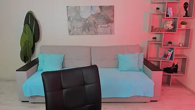 GabriellaMays online show from April 4, 5:16 am