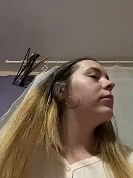 Snapshot of Pussy4564N chatting on October 6, 7:33 pm Pussy4564N online show from October 6, 7:33 pm