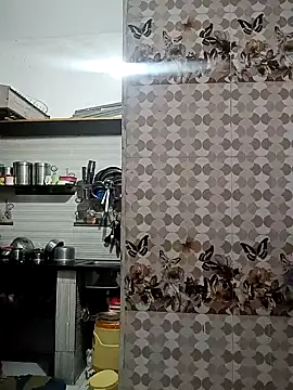 boyyouwant33 online show from April 1, 8:26 am