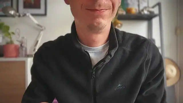 MikymikeBBWD online show from April 1, 11:11 am