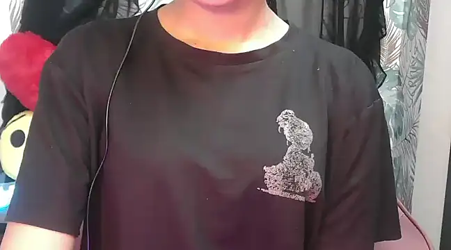 Snapshot of jenifermedow chatting on March 2, 6:48 am jenifermedow online show from March 2, 6:48 am