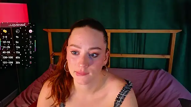 StacyWatts online show from October 1, 8:04 pm