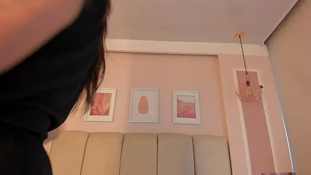 Annie rhoades online show from June 17, 12:40 pm