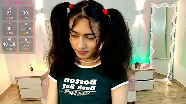 Snapshot of NATTROSE_TAY chatting on February 19, 11:28 am NATTROSE TAY online show from February 19, 11:28 am