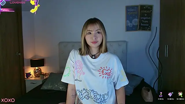 Snapshot of Julieta_priv chatting on September 15, 1:55 pm Julieta priv online show from September 15, 1:55 pm