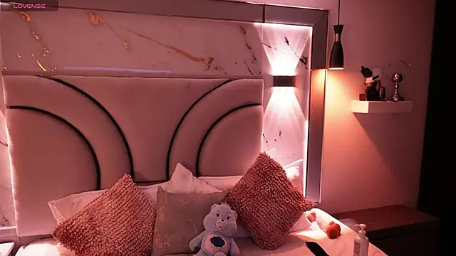 Julieta priv online show from April 20, 2:42 pm