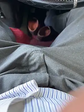 Snapshot of BadboySLR_8899 chatting on December 1, 8:30 am BadboySLR 8899 online show from December 1, 8:30 am