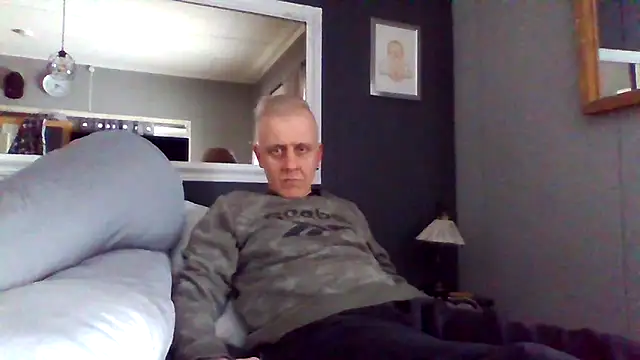 Teemu online show from March 18, 3:42 pm