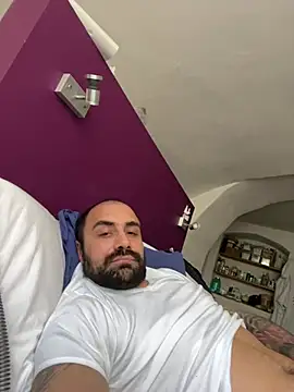 Snapshot of morfeoX chatting on February 27, 12:45 pm morfeoX online show from February 27, 12:45 pm