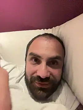 Snapshot of morfeoX chatting on March 13, 8:43 pm morfeoX online show from March 13, 8:43 pm