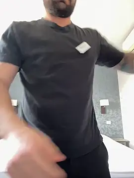 Snapshot of morfeoX chatting on March 16, 11:38 am morfeoX online show from March 16, 11:38 am