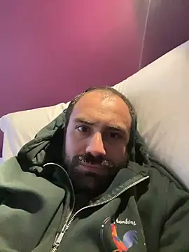 Snapshot of morfeoX chatting on March 16, 4:34 pm morfeoX online show from March 16, 4:34 pm