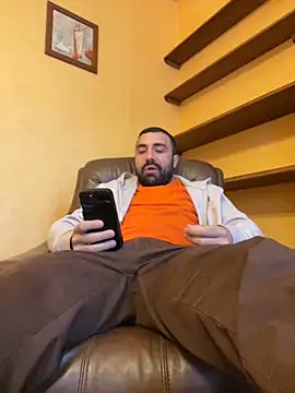 Snapshot of morfeoX chatting on October 17, 7:11 am morfeoX online show from October 17, 7:11 am