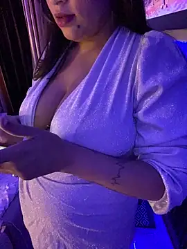 Snapshot of pihu_00777 chatting on February 14, 7:12 pm pihu 00777 online show from February 14, 7:12 pm