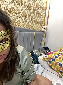 Snapshot of pihu_00777 chatting on February 18, 8:36 pm pihu 00777 online show from February 18, 8:36 pm