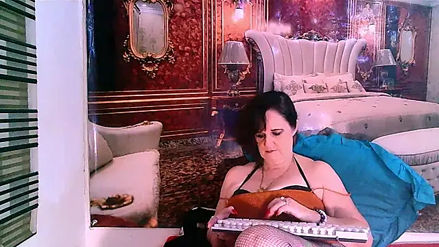 Snapshot of LuciousGrace chatting on March 15, 5:26 pm LuciousGrace online show from March 15, 5:26 pm