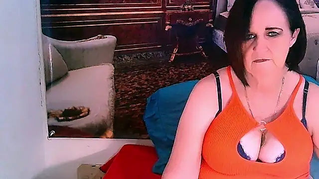 Snapshot of LuciousGrace chatting on March 17, 5:34 am LuciousGrace online show from March 17, 5:34 am