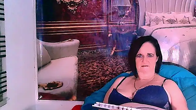 Snapshot of LuciousGrace chatting on March 17, 1:08 pm LuciousGrace online show from March 17, 1:08 pm