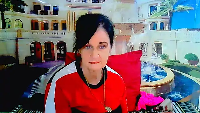 Snapshot of LuciousGrace chatting on July 20, 5:22 am LuciousGrace online show from July 20, 5:22 am