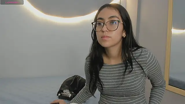 lucelly 15 online show from November 6, 11:44 am