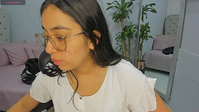 lucelly 15 online show from February 26, 11:42 am