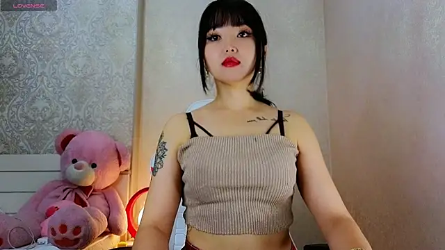 Demonic Angel  online show from April 18, 3:27 pm