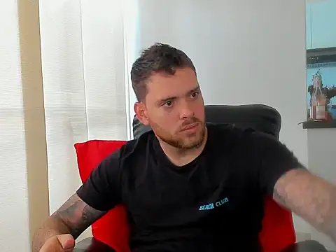 arnold bekam online show from April 21, 1:39 pm