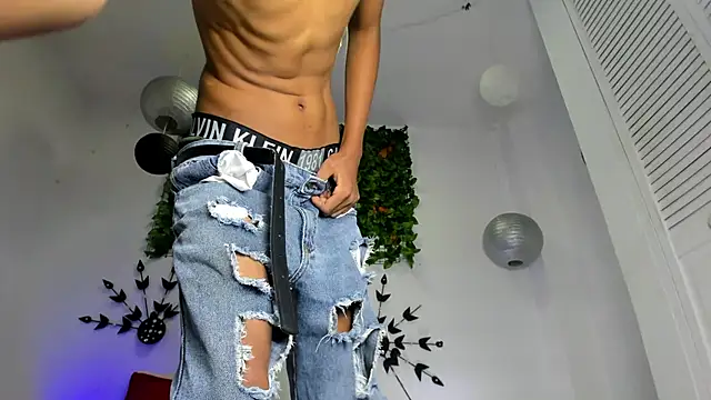 Calvin Ford online show from February 26, 1:53 am