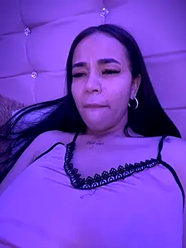 Naatalia online show from November 12, 8:37 am