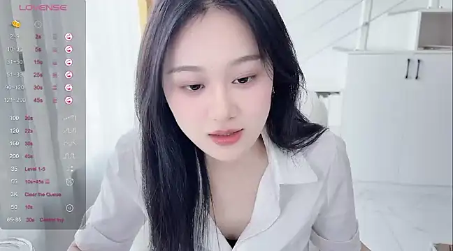 Cassie-20 online show from March 21, 2:18 am