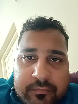 Snapshot of susthovai chatting on October 2, 7:37 am susthovai online show from October 2, 7:37 am