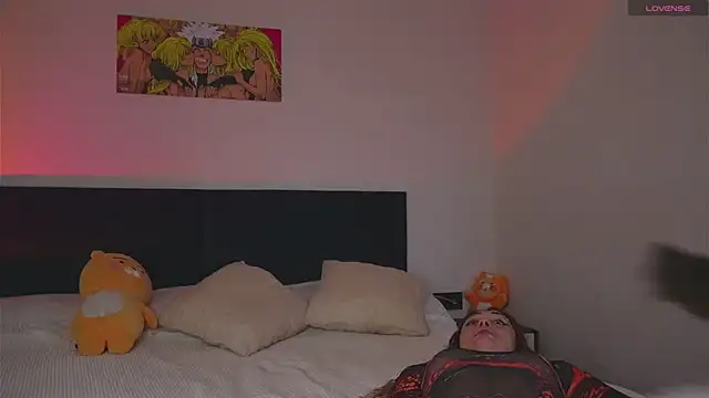 Limy Sweet online show from October 6, 8:45 am