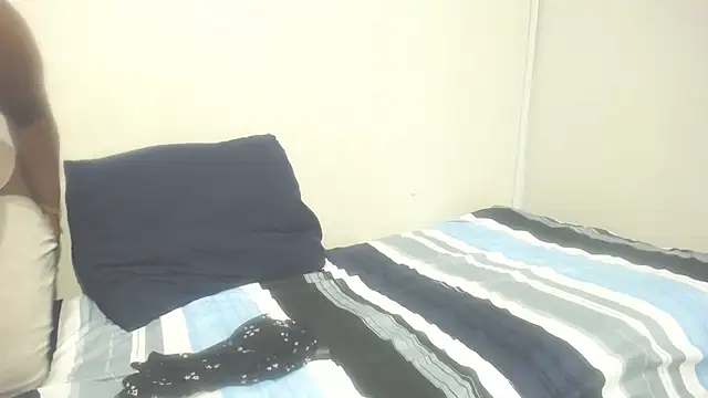 PinkMagic online show from March 30, 4:08 pm