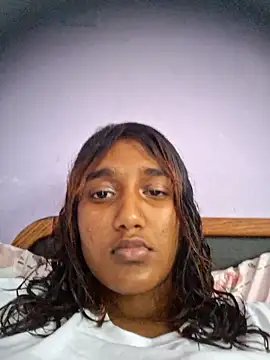 indianpink lips online show from April 23, 2:41 pm