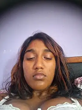 indianpink lips online show from April 24, 12:40 pm