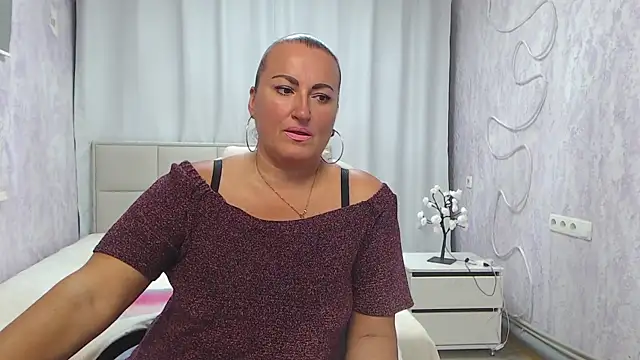 DianaMGG online show from July 23, 5:27 am