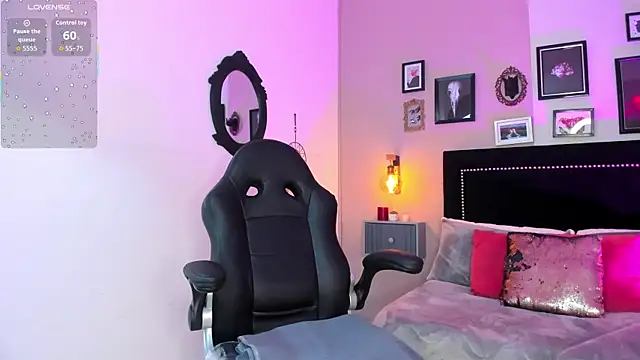 Bella walker  online show from January 7, 7:49 pm