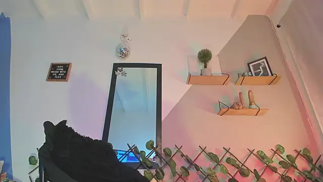 Aria fitness online show from April 22, 1:01 pm