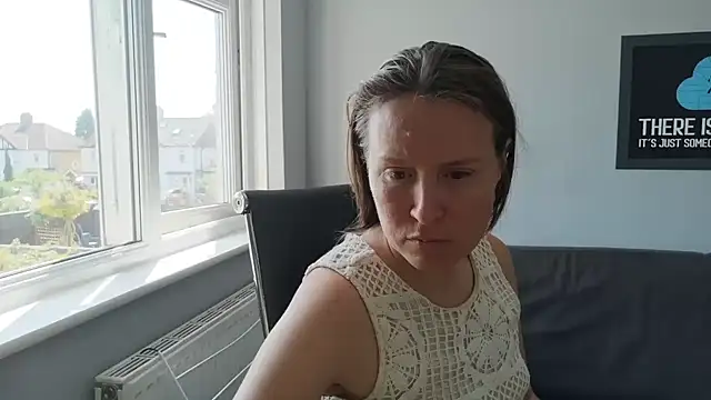 eatmypie69 online show from June 22, 9:28 am