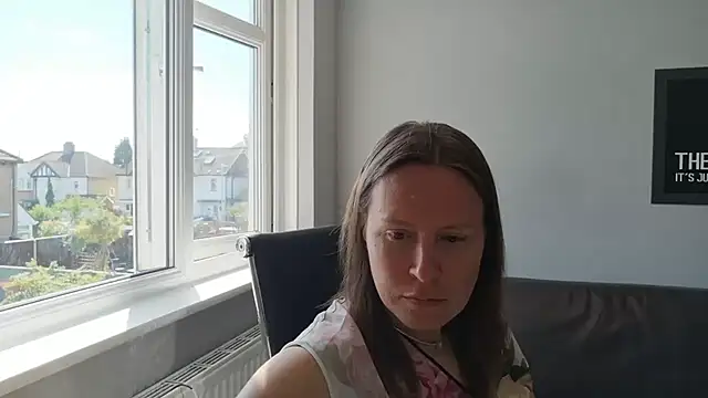eatmypie69 online show from June 29, 8:42 am