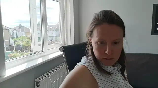 eatmypie69 online show from July 1, 8:49 am