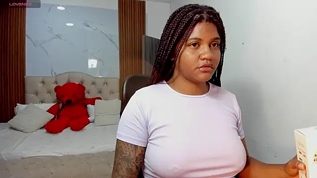 ZahraRose online show from March 12, 11:38 am