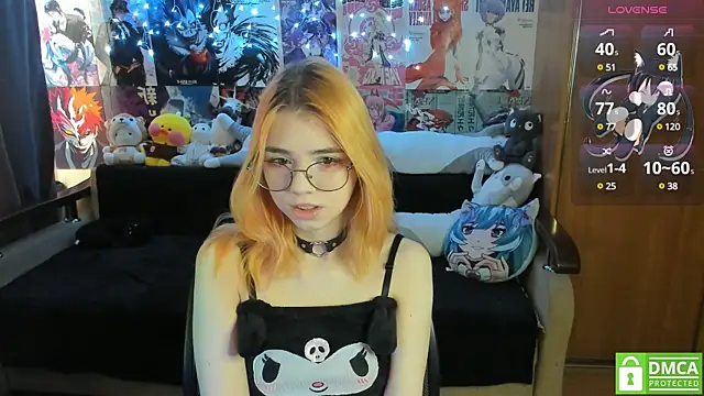 Snapshot of YumikoMori chatting on February 20, 8:28 am YumikoMori online show from February 20, 8:28 am