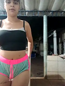 Snapshot of gatinha_18 chatting on September 20, 4:24 am gatinha 18 online show from September 20, 4:24 am