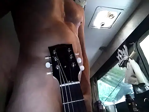 Snapshot of iswimnaked007 chatting on December 20, 8:27 pm iswimnaked007 online show from December 20, 8:27 pm