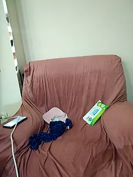 Snapshot of Loly2025 chatting on March 6, 10:15 pm Loly2025 online show from March 6, 10:15 pm